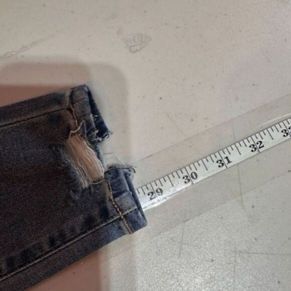 Ashley Mason Womens Distressed Skinny Leg Jeans Medium Blue Denim Patches Size 9 - Picture 11 of 13